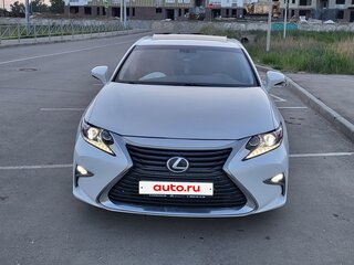 2015 Lexus ES 250 VI Рестайлинг, белый, 2600000 рублей, вид 1