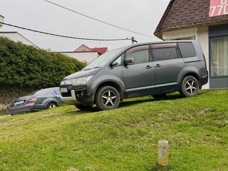 2013 Mitsubishi Delica D:5 I, серый, 1600000 рублей, вид 3