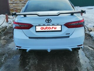 2018 Toyota Camry VIII (XV70), белый, 2800000 рублей, вид 4