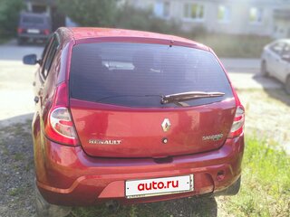 2014 Renault Sandero I, красный, 739999 рублей, вид 3