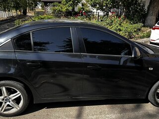 2011 Chevrolet Cruze I, чёрный, 800000 рублей, вид 2