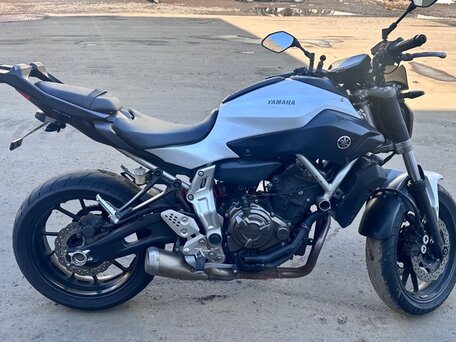 2014 Yamaha MT-07 (FZ-07), белый, 549000 рублей, вид 3