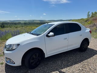 2014 Renault Logan II, белый, 400000 рублей, вид 5