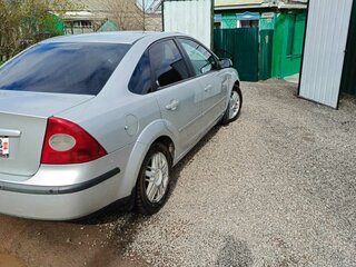 2006 Ford Focus II, серебристый, 405000 рублей, вид 3