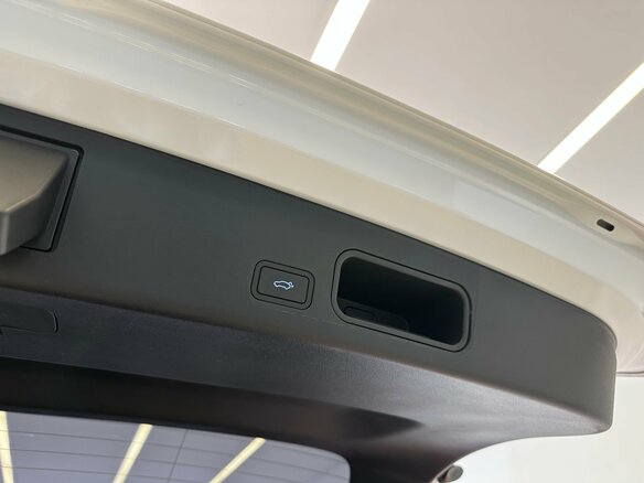 2026 Geely Cityray, белый - вид 17