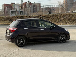 2017 Toyota Vitz III (XP130) Рестайлинг 2, фиолетовый, 985000 рублей, вид 4