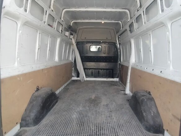 2010 Ford Transit, белый, 1390000 рублей - вид 5