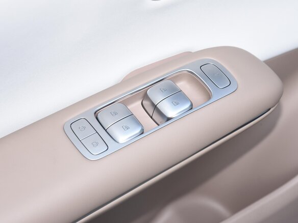 2026 Changan Qiyuan A06 28.39 kWh, синий, 3009000 рублей - вид 29