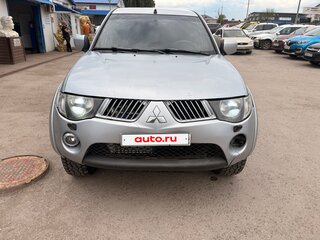 2008 Mitsubishi L200 IV, серебристый, 1499999 рублей, вид 3