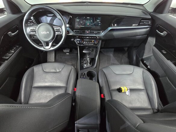 2021 Kia Niro I Рестайлинг, белый, 1570007 рублей - вид 4