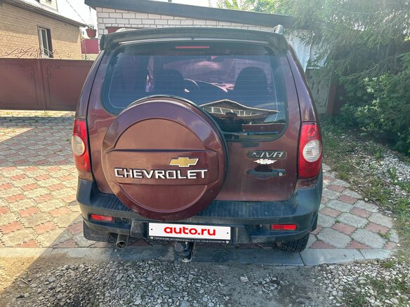 2005 Chevrolet Niva I, пурпурный, 247000 рублей - вид 2