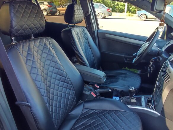 2011 Opel Astra H Рестайлинг, чёрный, 850000 рублей - вид 6