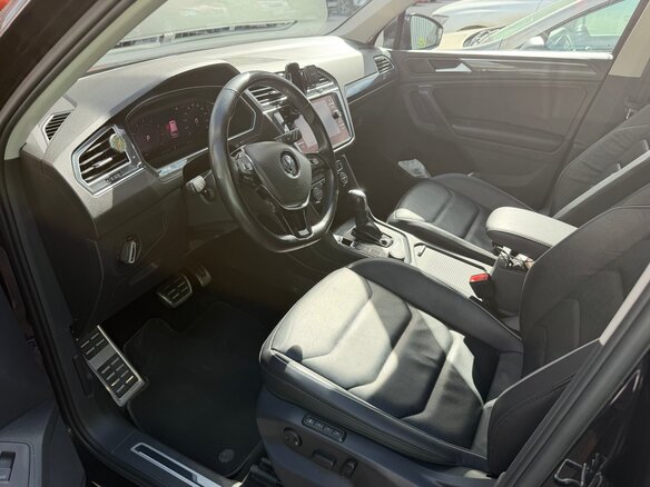 2019 Volkswagen Tiguan II, чёрный, 2750000 рублей - вид 8