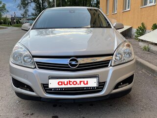 2014 Opel Astra H Рестайлинг, серебристый, 550000 рублей, вид 1