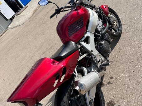 1996 Honda CBR 900RR Fireblade, красный, 360000 рублей, вид 4