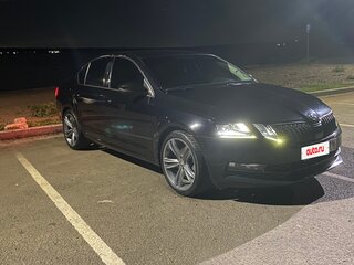 2018 Skoda Octavia III (A7) Рестайлинг, чёрный, 2190000 рублей, вид 2