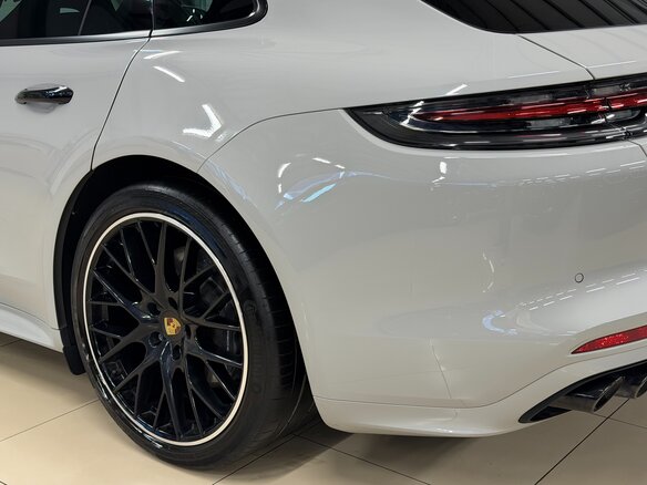 2019 Porsche Panamera 4 Sport Turismo II, серый, 8499000 рублей - вид 12