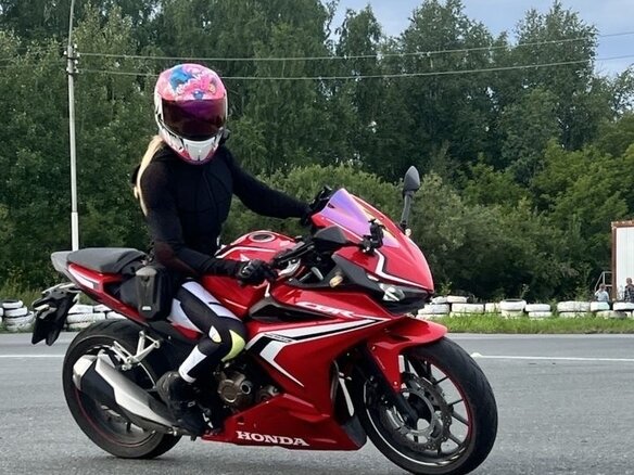 2020 Honda CBR 400R, красный, 599999 рублей - вид 5