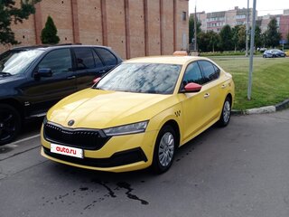 2021 Skoda Octavia IV (A8), белый, 2200000 рублей, вид 1