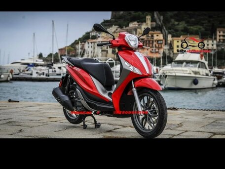 2016 Piaggio Vespa, красный, 300000 рублей, вид 3