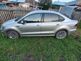 2019 Volkswagen Polo V Рестайлинг, серебристый, 1300000 рублей, вид 3