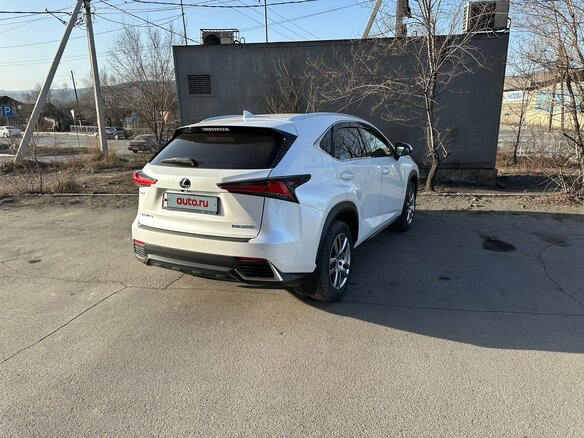 2018 Lexus NX 200 I Рестайлинг, белый, 3550000 рублей - вид 2