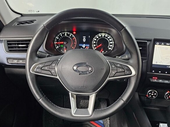 2023 Renault Samsung XM3, серый, 1700000 рублей - вид 10