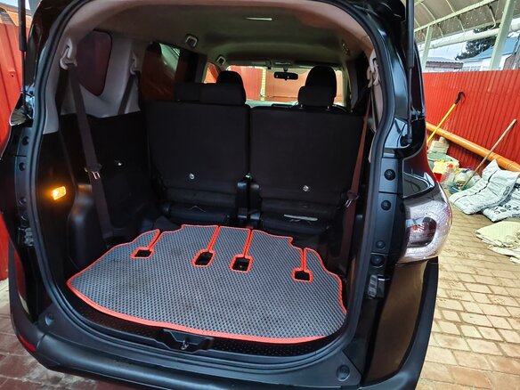 2015 Toyota Sienta II, чёрный, 1100000 рублей - вид 15