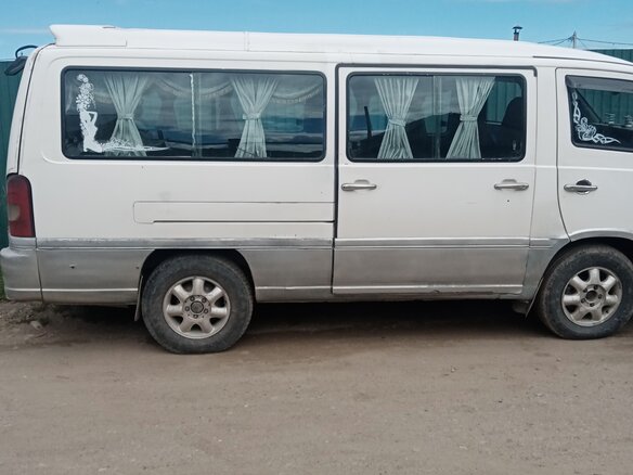 2003 SsangYong Transstar, белый, 450000 рублей - вид 8