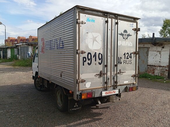 1990 Fuso (Mitsubishi) Canter, белый, 910000 рублей - вид 4