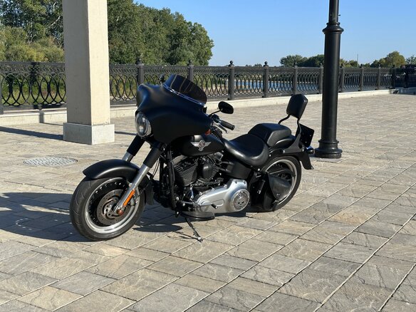 2014 Harley-Davidson Fat Boy, чёрный, 1350000 рублей - вид 16