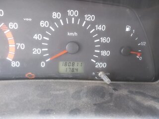 2004 Chevrolet Niva I, красный, 220000 рублей, вид 3