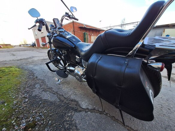 2009 Harley-Davidson Softail Custom, чёрный, 1200000 рублей - вид 5