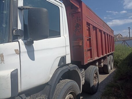 2002 Scania 4-Series, белый, 2750000 рублей, вид 2