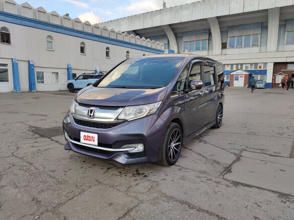 2017 Honda Stepwgn Spada V, фиолетовый, 1800000 рублей - вид 3
