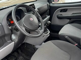 2011 Fiat Doblo I Рестайлинг, серый, 630000 рублей, вид 4