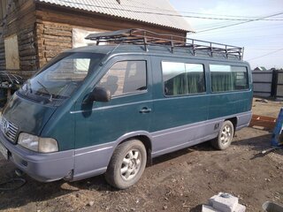 2000 SsangYong Istana I, зелёный, 255000 рублей, вид 4