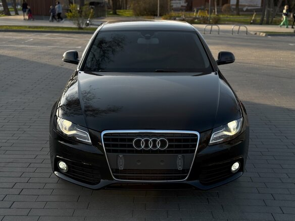 2008 Audi A4 IV (B8), чёрный, 1050000 рублей
