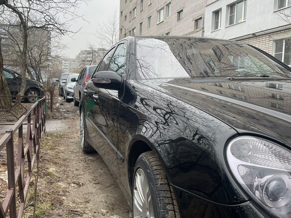 2005 Mercedes-Benz E-Класс 350 III (W211, S211), чёрный, 1000000 рублей - вид 5
