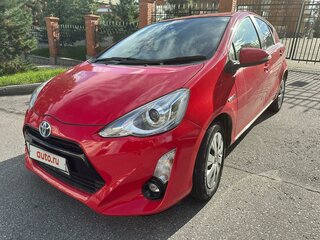 2015 Toyota Aqua I Рестайлинг, красный, 1150000 рублей, вид 1