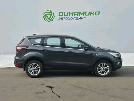 2019 Ford Kuga II Рестайлинг, серый, 1995000 рублей, вид 4