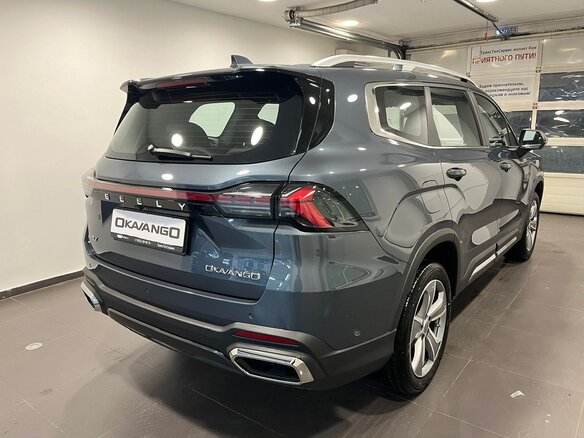 2025 Geely Okavango I Рестайлинг, серый - вид 2