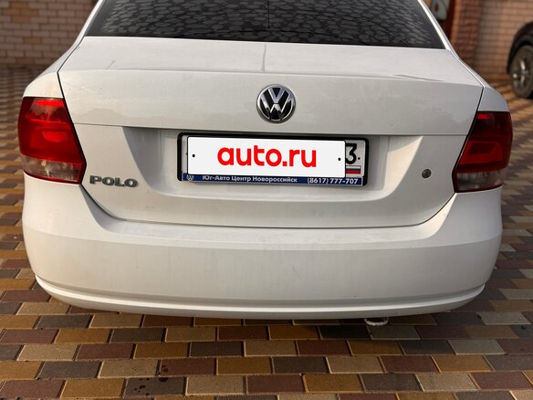 2013 Volkswagen Polo V, белый, 560000 рублей - вид 3