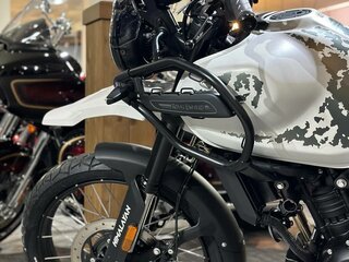 2025 Royal Enfield Himalayan, белый, 599000 рублей, вид 2