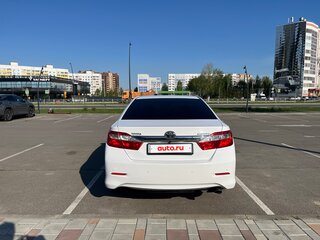 2012 Toyota Camry VII (XV50), белый, 1499999 рублей, вид 4