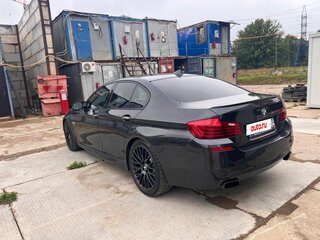 2014 BMW 5 серии M550d xDrive VI (F10/F11/F07) Рестайлинг, чёрный, 3000000 рублей, вид 3