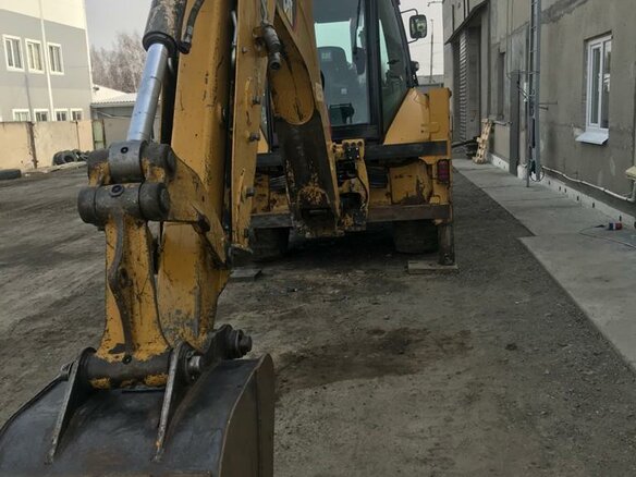 2012 Caterpillar 428F2 - вид 4