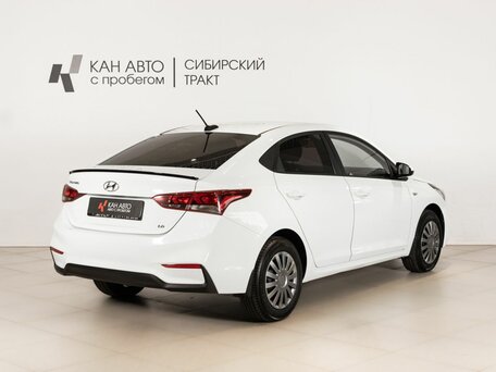2018 Hyundai Solaris II, белый, 1150000 рублей, вид 3