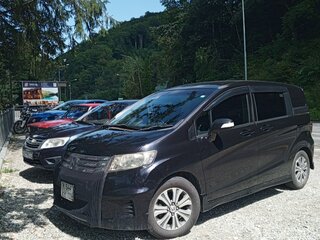 2011 Honda Freed I Рестайлинг, чёрный, 1200000 рублей, вид 3