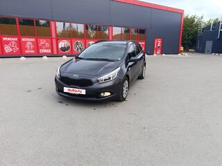 2014 Kia Ceed II, серый, 840000 рублей, вид 2